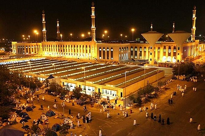 A Spiritual Journey Through the Holy Sites of Makkah - Namira Mosque and Dhuhr-Asr on Day of Arafah
