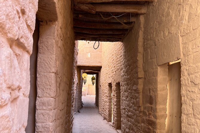 Alula Full Day Tour - Stop 3: AlUla Oasis, Dates, Citrus, and Ancient Water Engineering