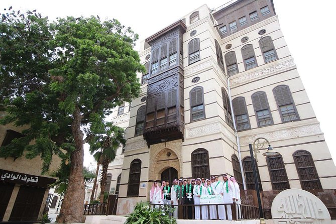 discover Jeddah city - Timing and Expectations: Two Hours Can Be Perfect, or Too Short