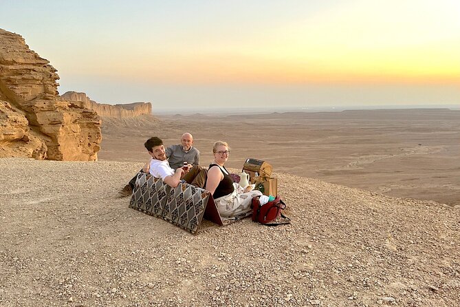 Edge of The World & Deer Reserve Off-road 4x4 Car Tour in Riyadh - Key things to know before you go