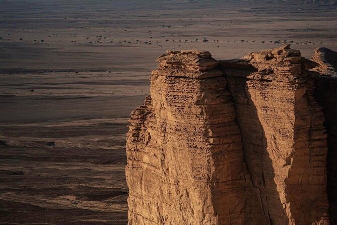 Edge Of The World Trip (Private Trip) - The Edge of the World at Jebel Fihrayn: why the horizon feels endless