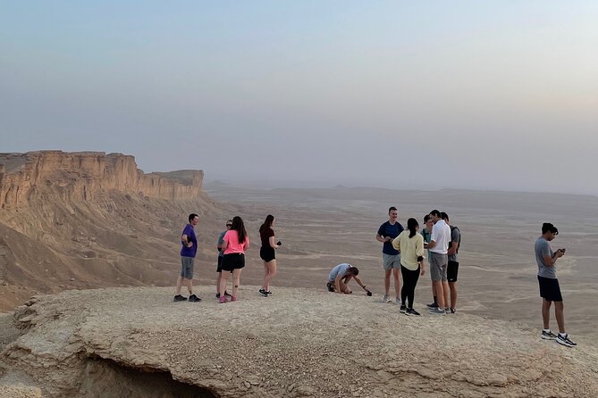 Edge of the World with 4x4 vehicles, sunset Dinner and stargazing - Safety and comfort: what to watch for before you set out
