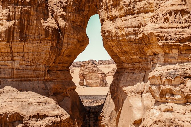 Elephant Rock Tour in AlUla - What to expect from the 2-hour structure
