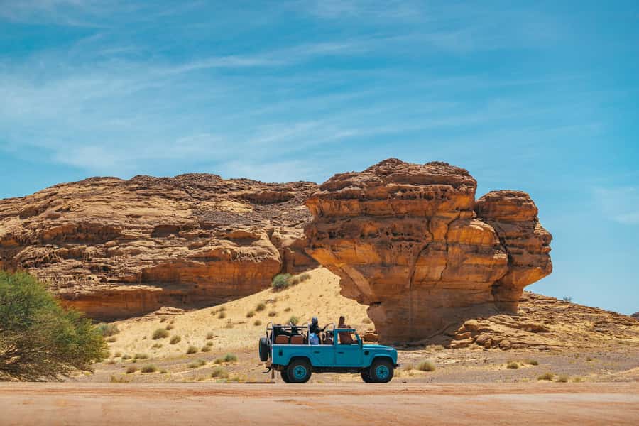 Fancy Tour of Hegra in a Vintage Land Rover - Key highlights worth aiming for