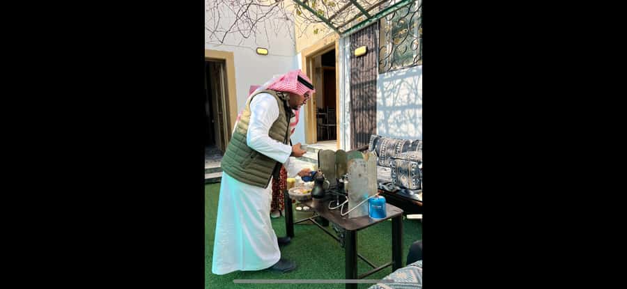 From Mecca to Taif Mountains Day Trip - Guide Mohammed, Hospitality, and the Little Extra Touches