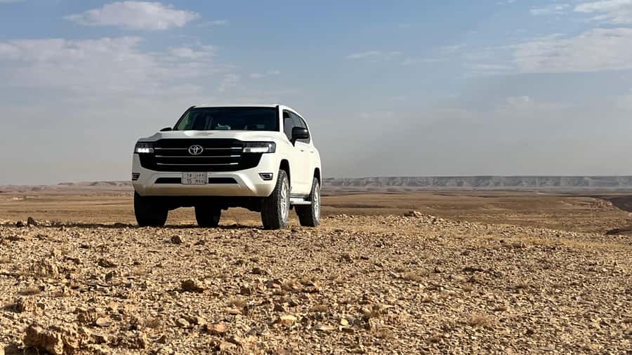 From Riyadh: Edge of the World and Darb Al-Manjoor Adventure - Edge of the World in the Tuwaiq Mountains: What Makes It Special