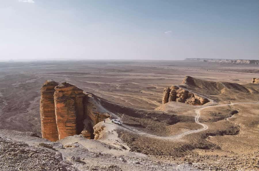 From Riyadh: Tuwaiq Mountains and Najd Plateau Day Trip - Key Highlights to Know Before You Go