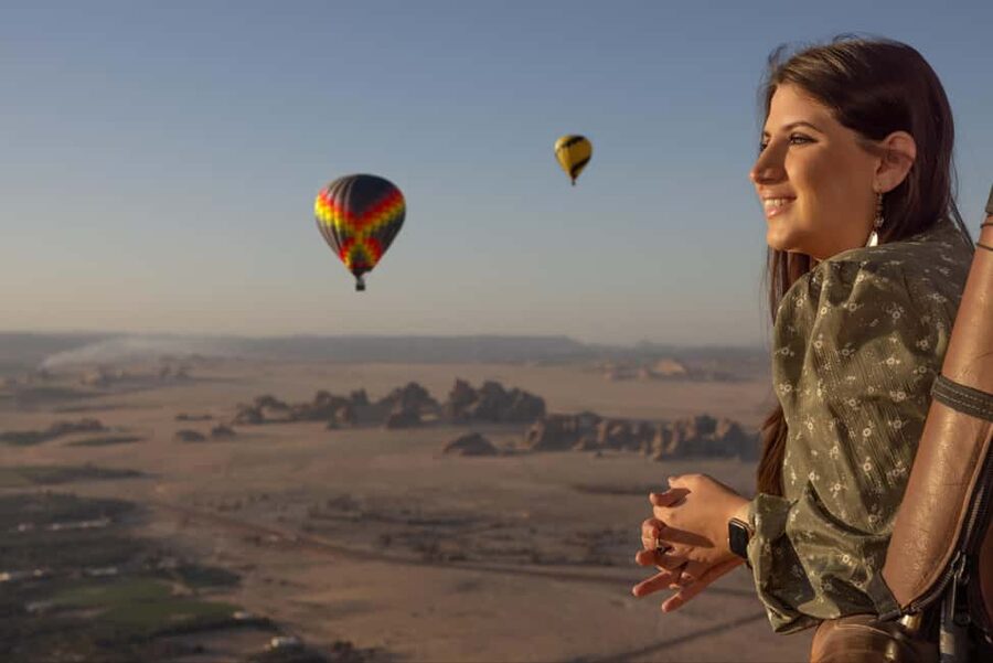 Hegra Al Ula: Sunrise Hot Air Balloon Flight - What Makes the Sunrise Flight Over Hegra Worth Your Time