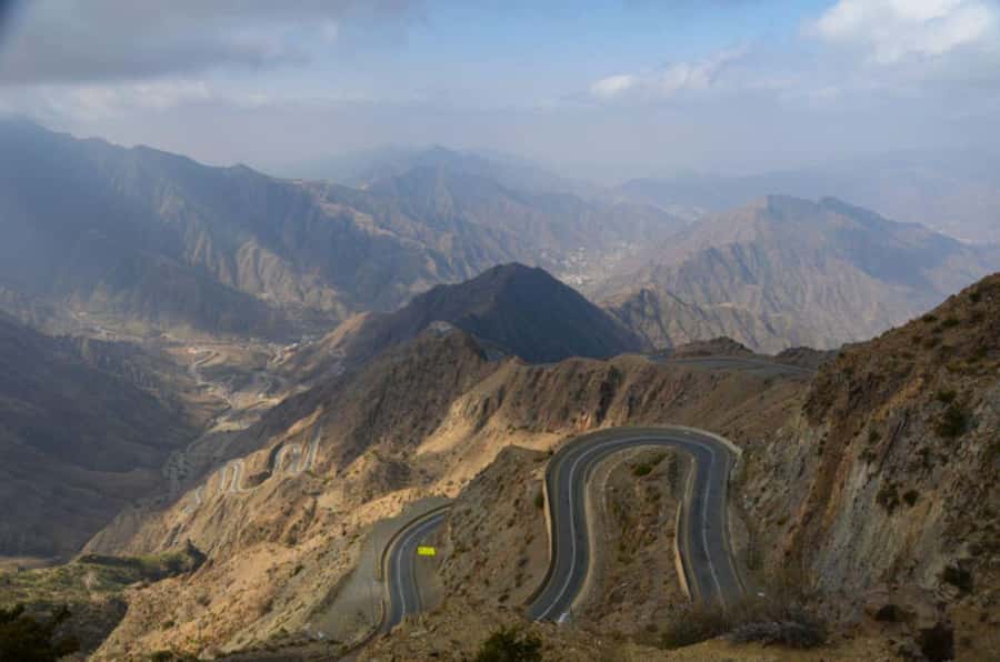 Highlights City Tour & Rijal Almaa - Jabal Sawda, 3,000 meters: the highest point in Saudi Arabia