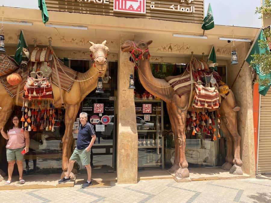 Jeddah: Al-Balad Historical Highlights City Tour - Why Al-Balad beats a quick drive-by