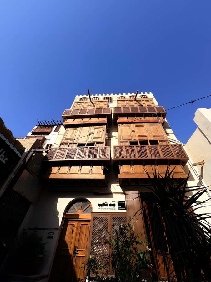 Jeddah: Al-Balad Old Town Historical City Guided Tour - Al Balad in one half day, why a guide matters