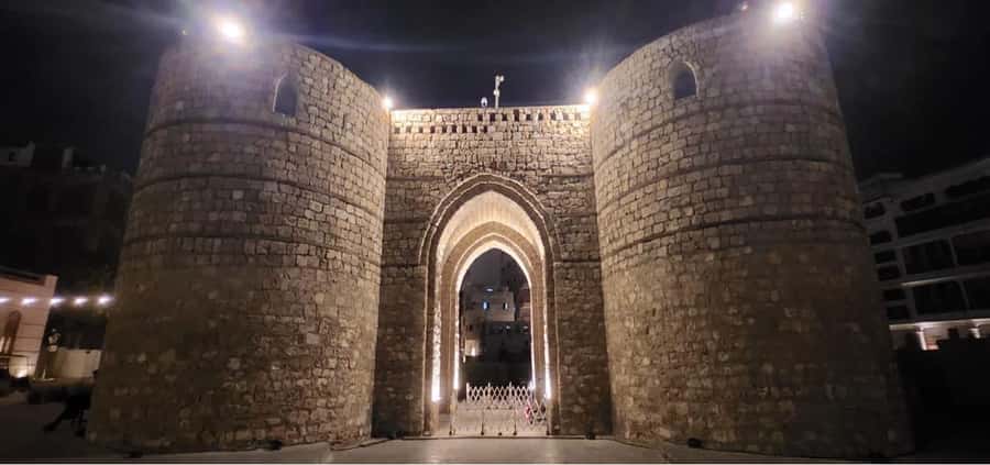 Jeddah: Al-Balad Old Town Historical City Guided Tour - Pacing, comfort, and who this tour fits best