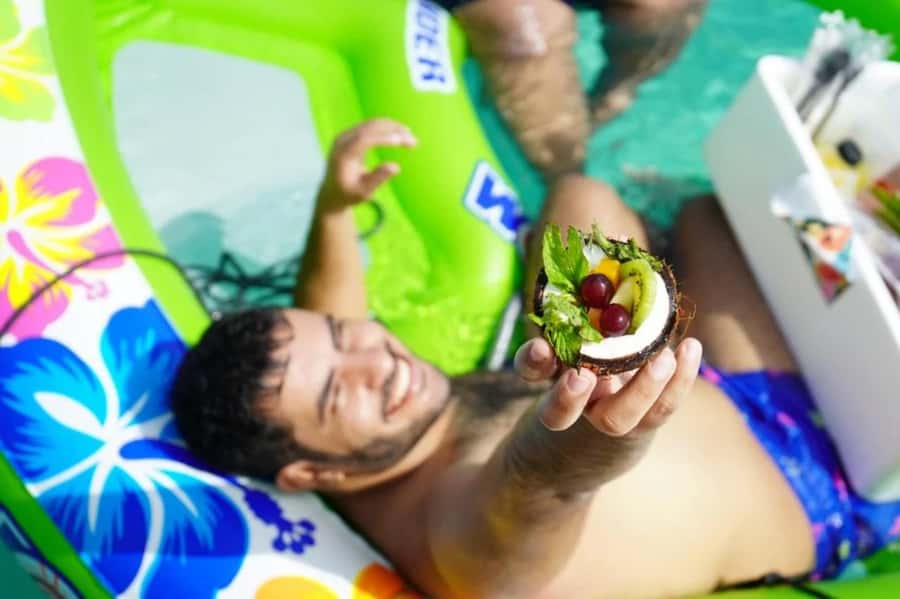 Jeddah: Bayadah Island Boat Trip with Snorkeling Option - Snorkeling Option: Gear, Timing, and the No-Scuba Rule