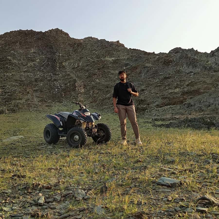 Jeddah Desert Safari: Quad Biking, Camel Farm & Sunset Views - What the Private Guide Adds, Including Mahmoud’s Practical Advice
