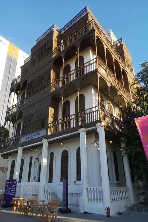 Jeddah: Historic District Tour by a Local licensed Guide - Nassif House Museum: Seeing Coral-Stone Living Up Close