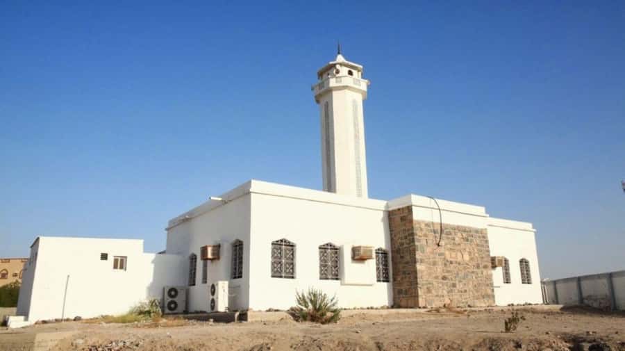 Mecca: Holy Sites Private Tour - Muzdalifah: The Atmosphere and Why Pilgrims Gather