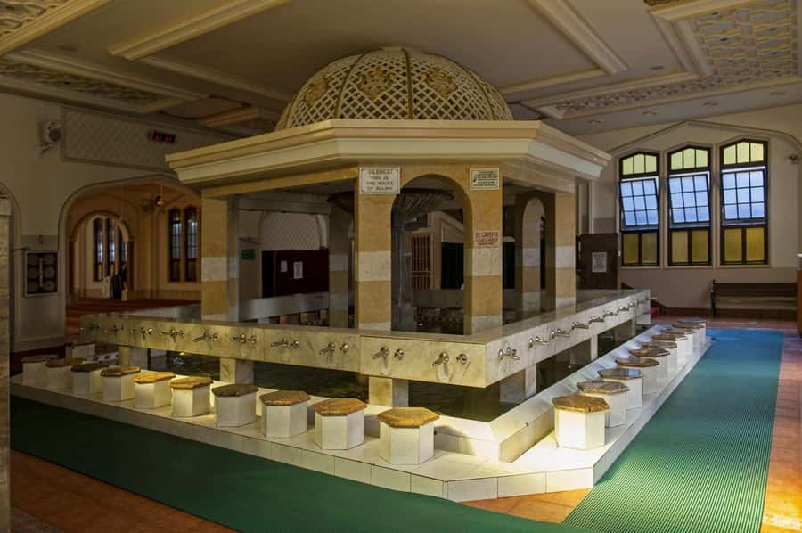Medina Ziyarats ( Visit Holy Places) - Masjed Quba: your first stop for orientation and reflection