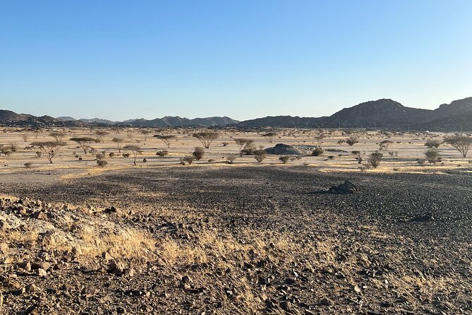 Moon Mountain Hike from Jeddah City - Stop 1: leaving Jeddah for Moon Valley by 4x4