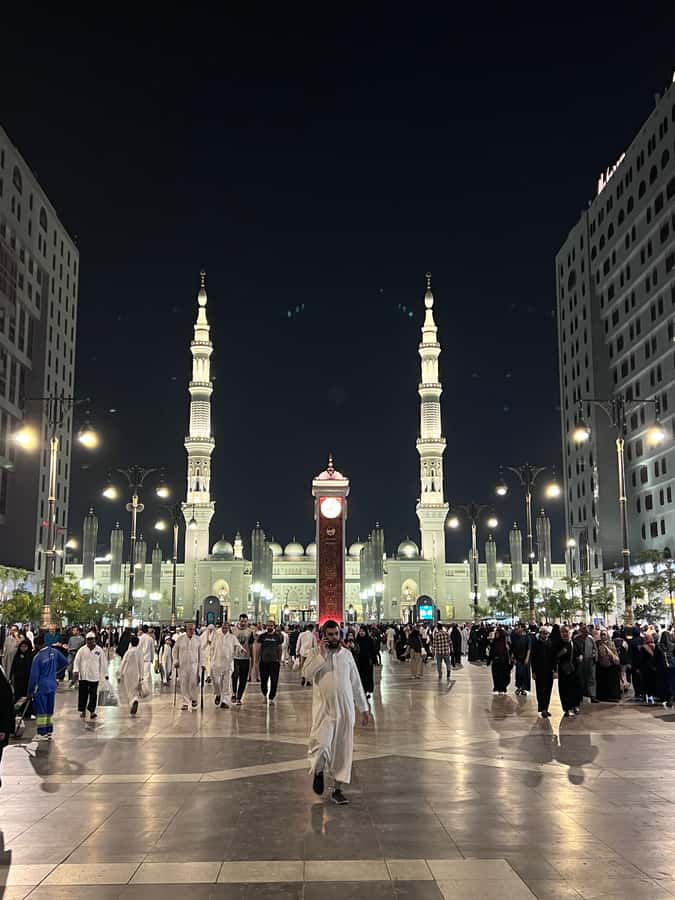 Prophet’s Mosque Walking Tour with Historic Hejaz Railway - 3 hours in Medina, built around easy logistics