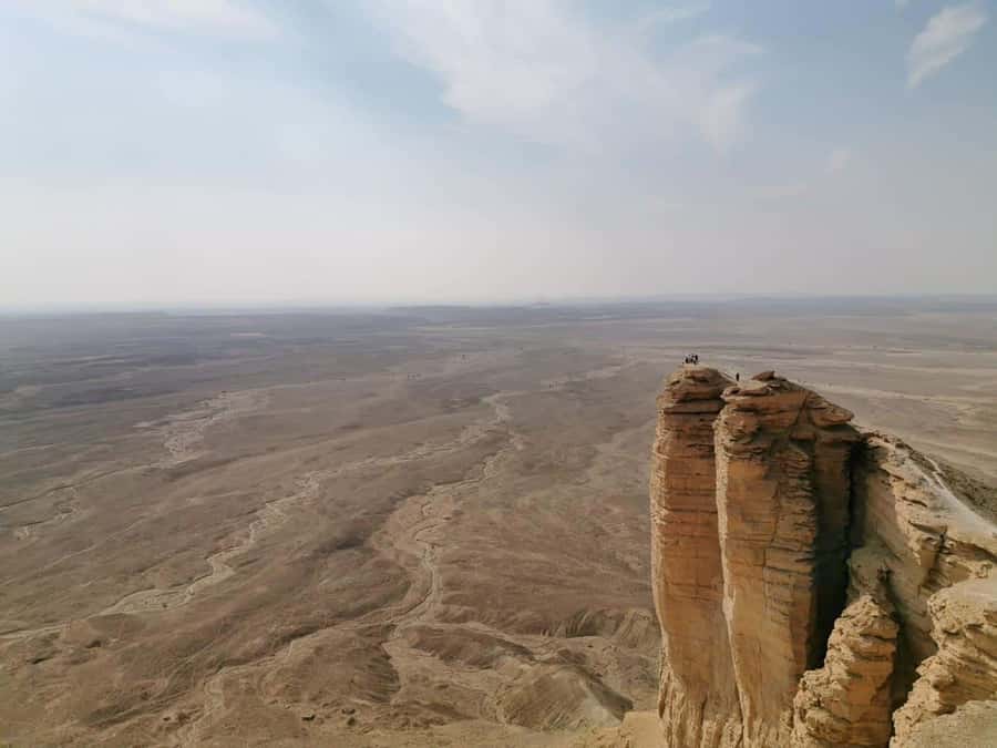 Riyadh Edge of The World and Bat Cave Visit by Bus - The ride, the timing, and how to make the day feel smooth