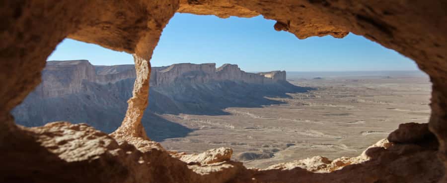 Riyadh Edge of The World and Bat Cave Visit by Bus - Who should book, and who should skip this Edge of the World bus trip?