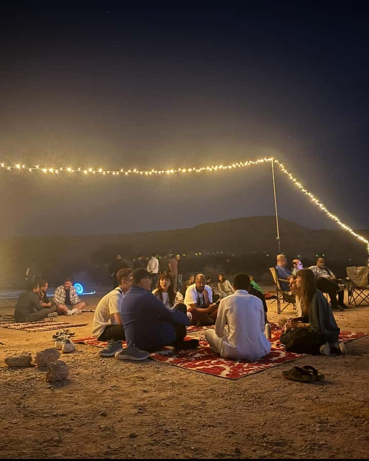 Riyadh: Edge Of The World, camels &Stargazing with 4x4 - Arabian ghazals park and national park breaks: small stops that add meaning