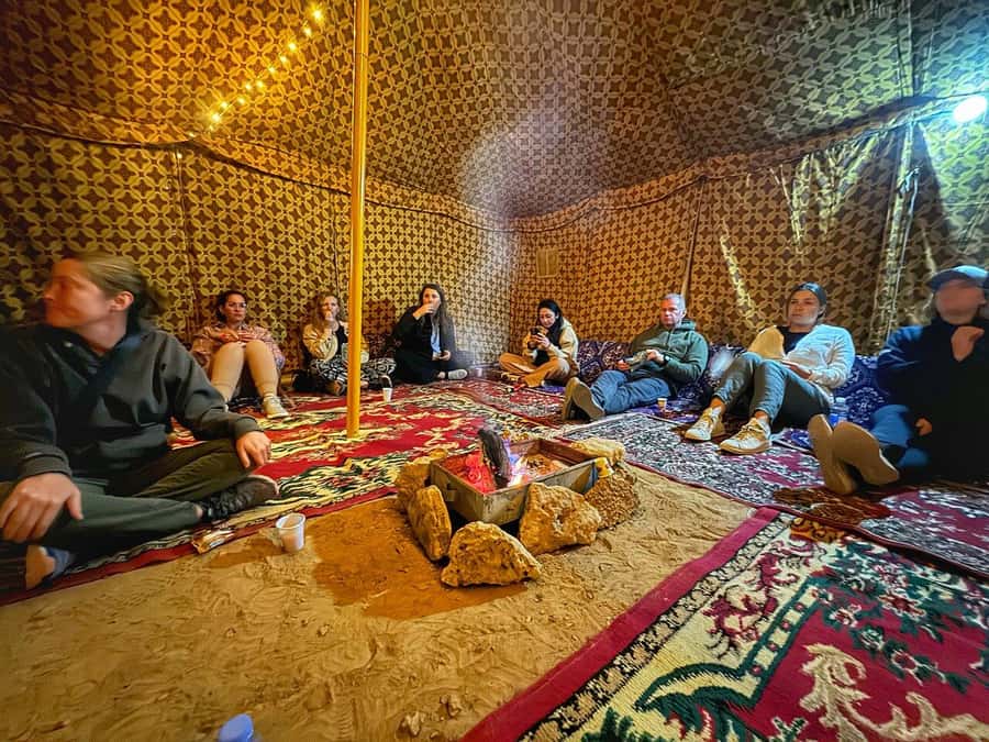 Riyadh: Edge of The World with dinner & Campsite Shared Tour - Edge of the World with dinner: what you’re really buying for $59