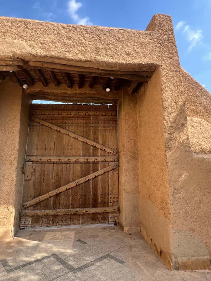 Riyadh: Masmak Fort, Souq AlZal, and Murabba Palace Tour - Price and value: what you really get for $149