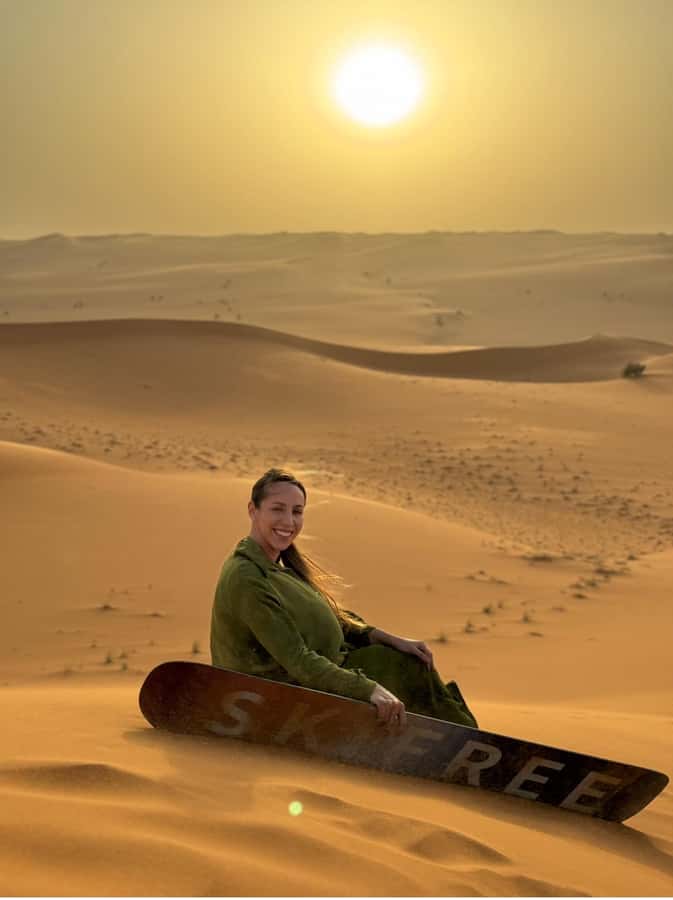 Riyadh: Red Sand Dunes (Safari trip) - Sandboarding and dune walking: two very different ways to play