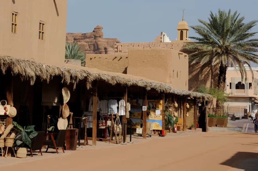 Tour AlUla's Old Town - Stepping Into Mudbrick Old Town, Not a Museum Hallway