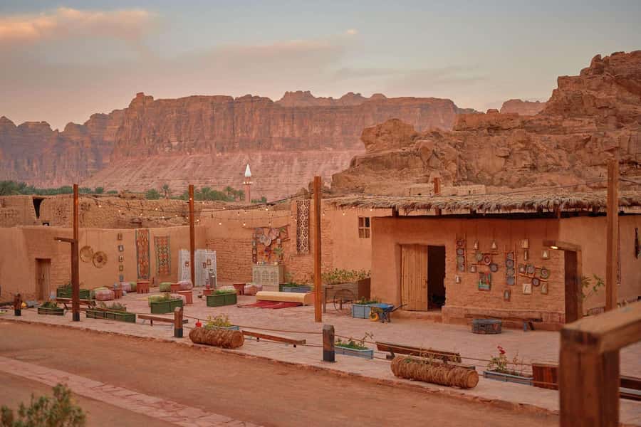 Tour AlUla's Old Town - AlUla Castle Sightlines: A Ten-Century Reference Point