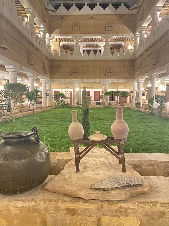VIP Private Riyadh Experience with Saudi Meal & Pickup - Ad Dirah dessert and dinner: where the day turns into food time