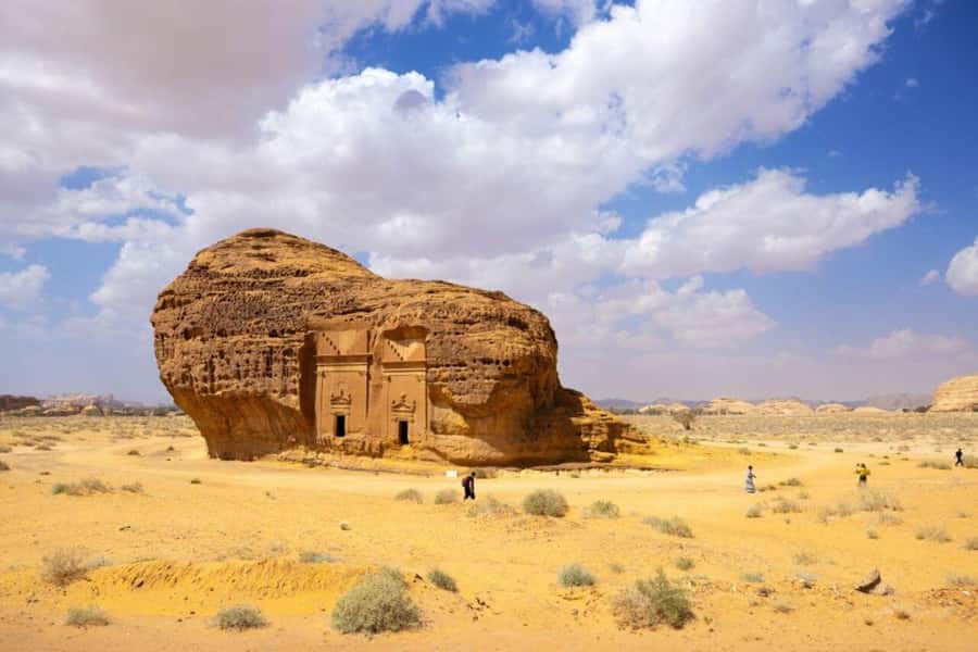 Visiting the Incredible Heritage Site Hegra in AlUla. - Key highlights to look for