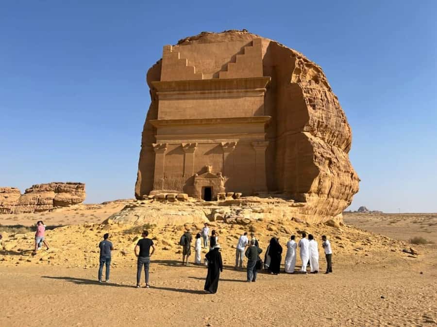 Visiting the Incredible Heritage Site Hegra in AlUla. - Timing, group size, and how to plan your day